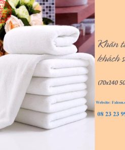 Khăn tắm trắng khách sạn